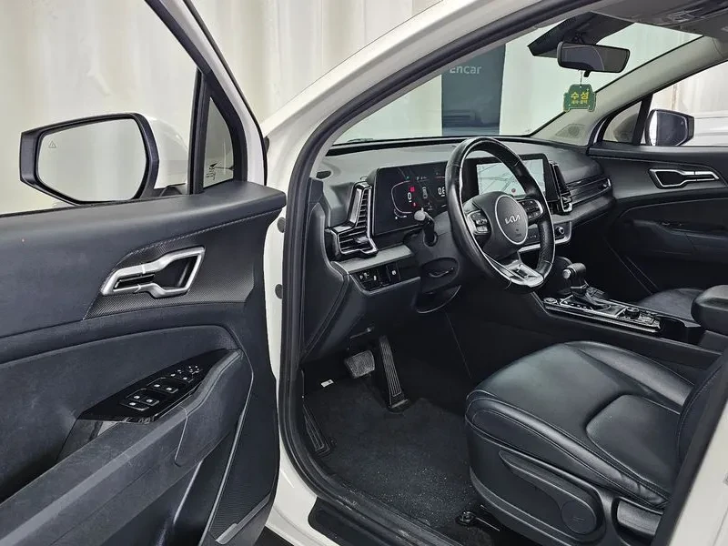 Kia Sportage Gasoline 1.6 Turbo 2Wd Trendy, снимка 10 - Автомобили и джипове - 56016421