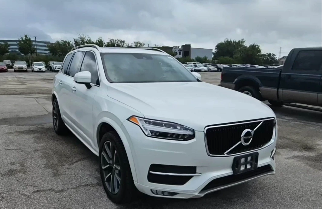 Volvo Xc90 T6* CarPlay* Пано* Дистроник* М.Точка* Keyless*  - изображение 3