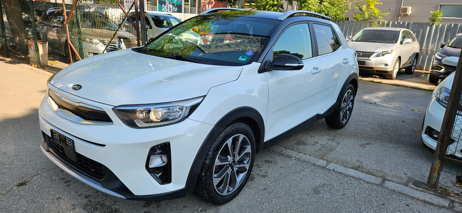 Kia Stonic Navy, kamera  - изображение 5