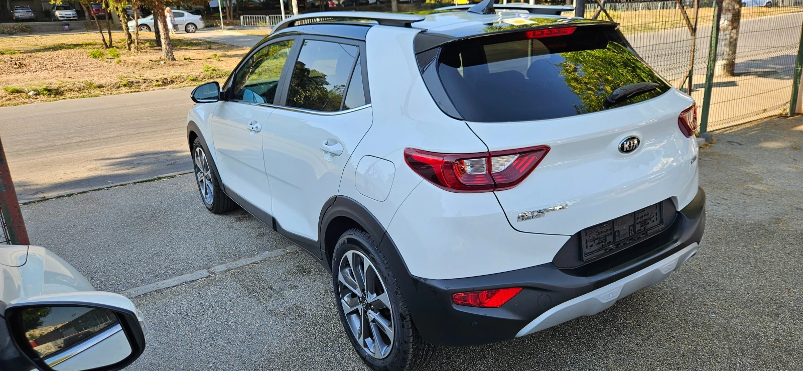 Kia Stonic Navy, kamera  - изображение 4
