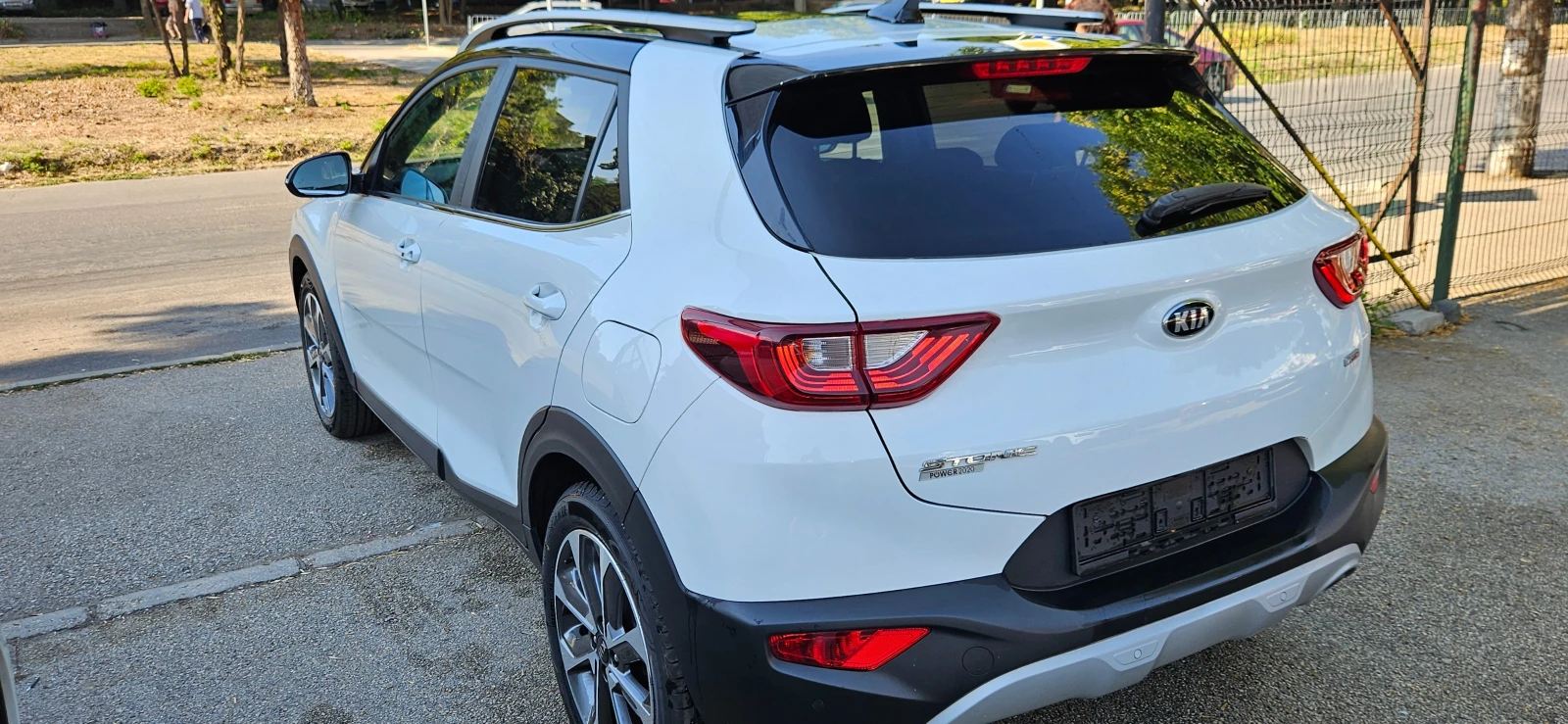Kia Stonic Navy, kamera  - изображение 8