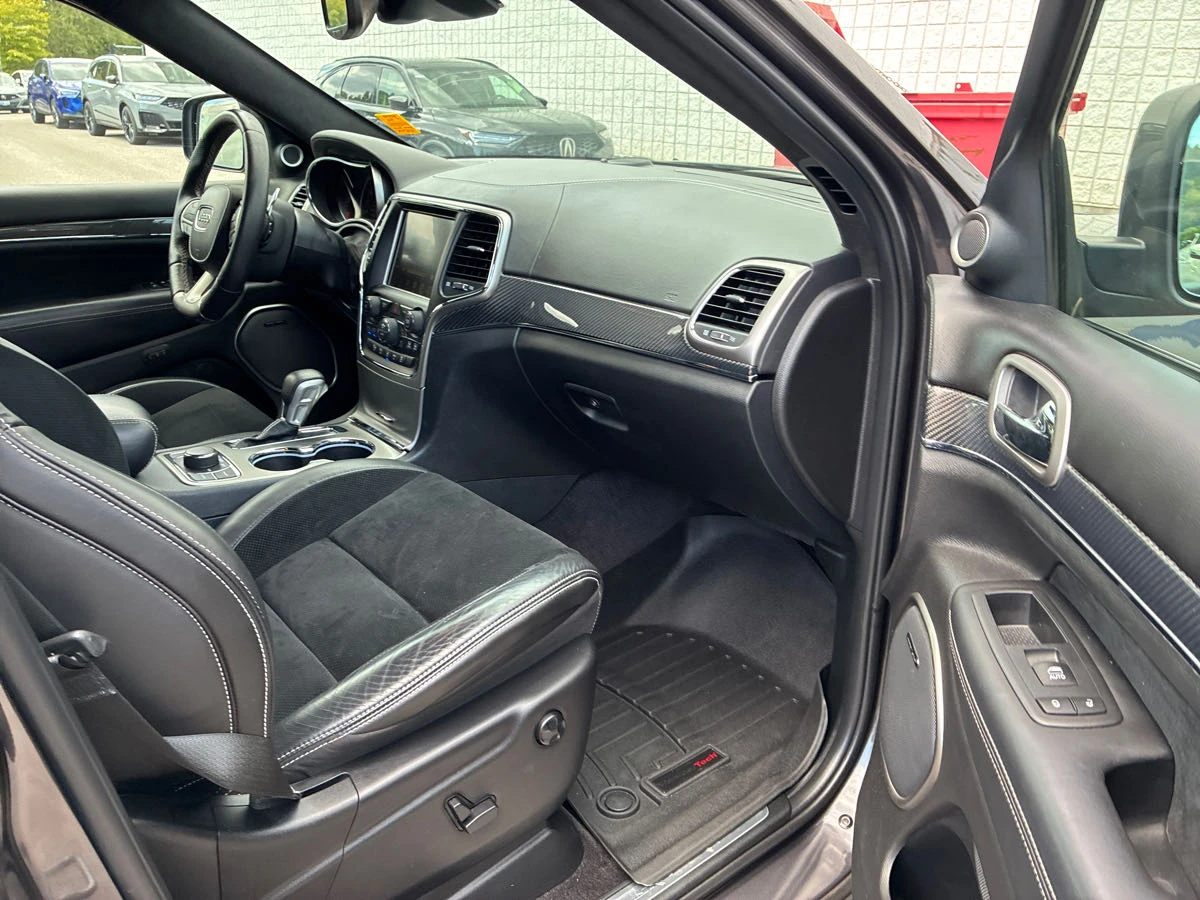 Jeep Grand cherokee * SRT* * АВТОКРЕДИТ* * ЦЕНА ДО БЪЛГАРИЯ*  - изображение 10