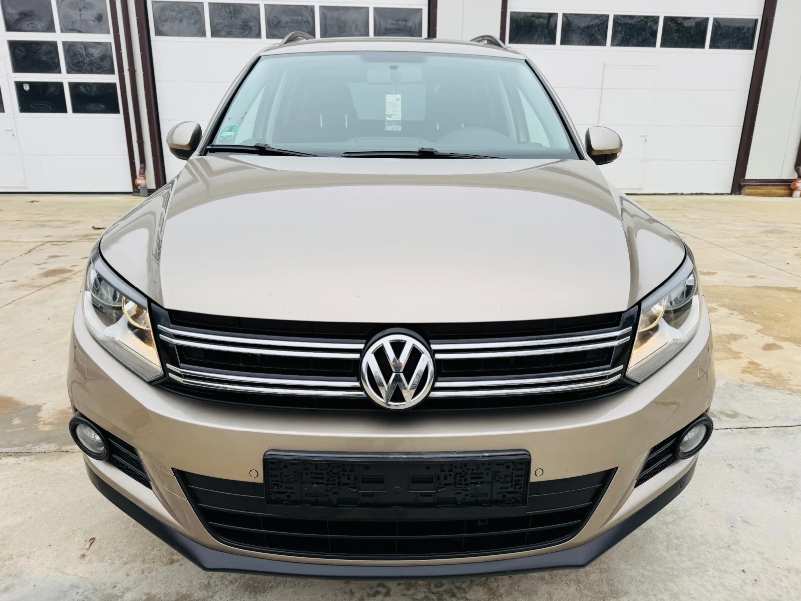 VW Tiguan * 2.0TDI* FACE* NAVI*  | Mobile.bg � ����������� 2