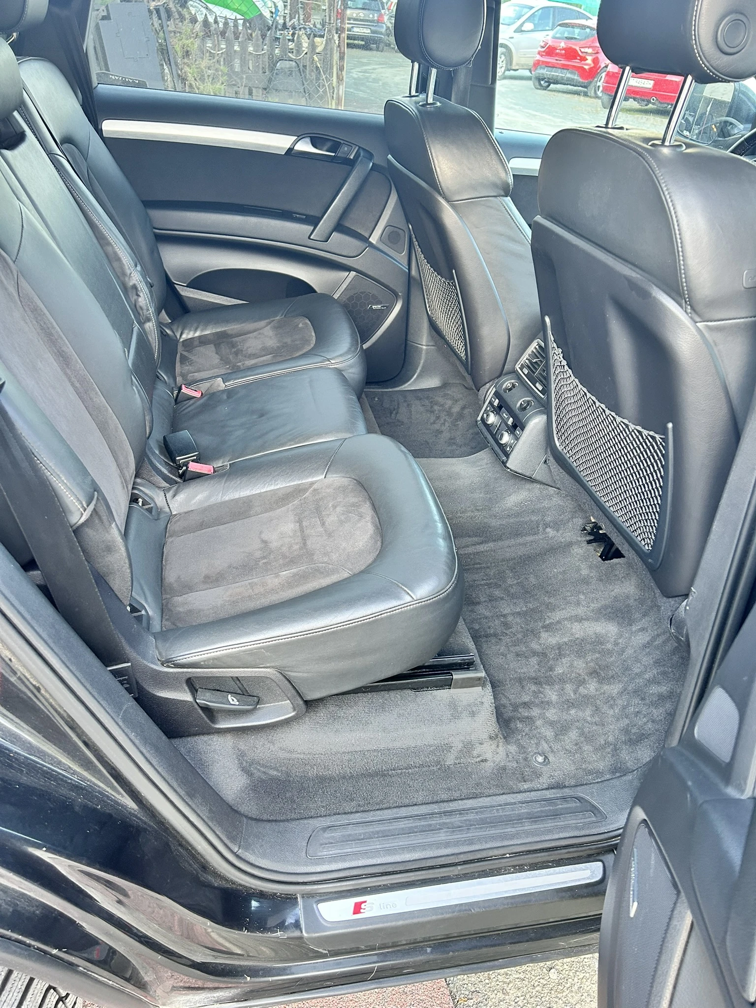 Audi Q7 3.0TDI* 2xS-line* Топ състояние, снимка 11 - Автомобили и джипове - 55551739