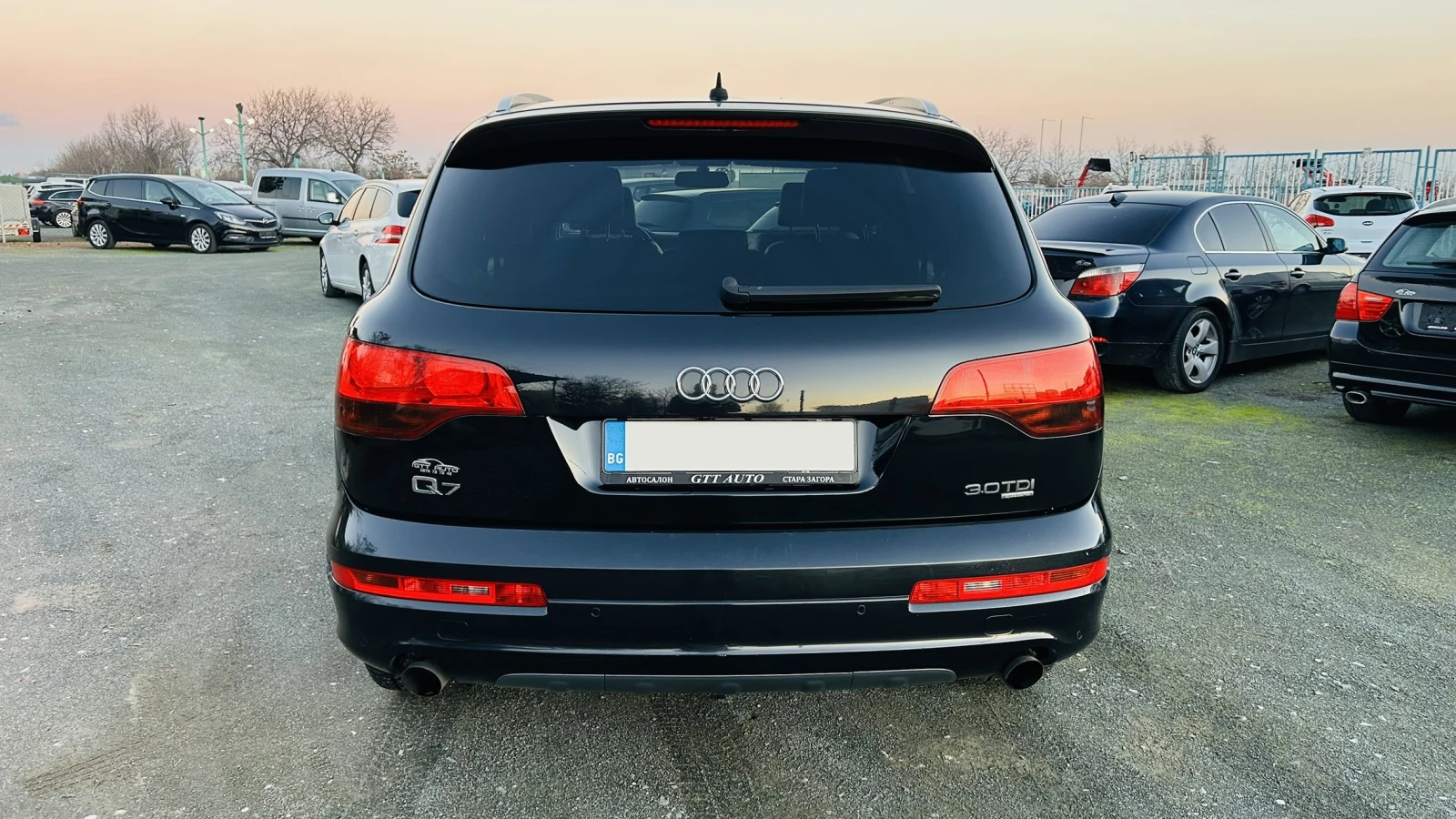 Audi Q7 3.0TDI* 2xS-line* Топ състояние - изображение 4