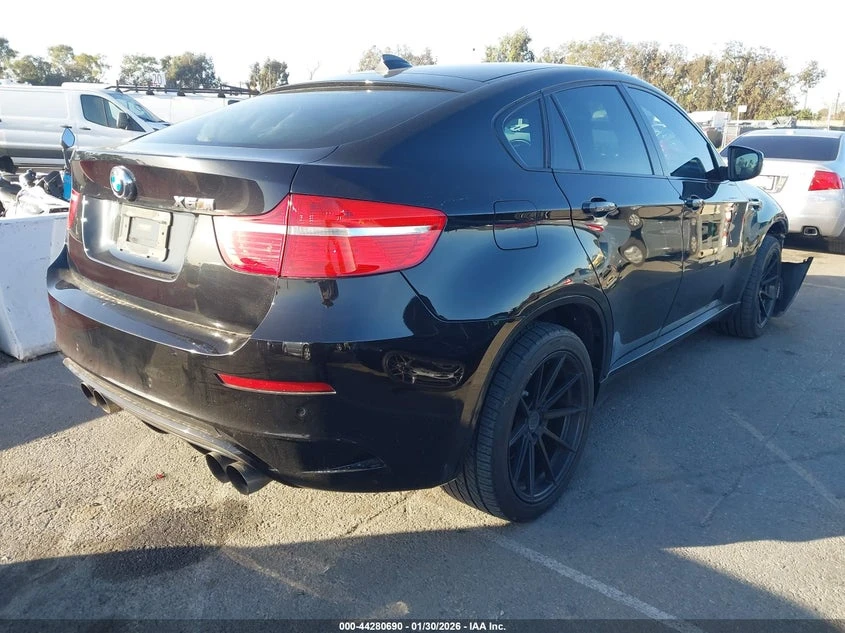 BMW X6 M - изображение 4