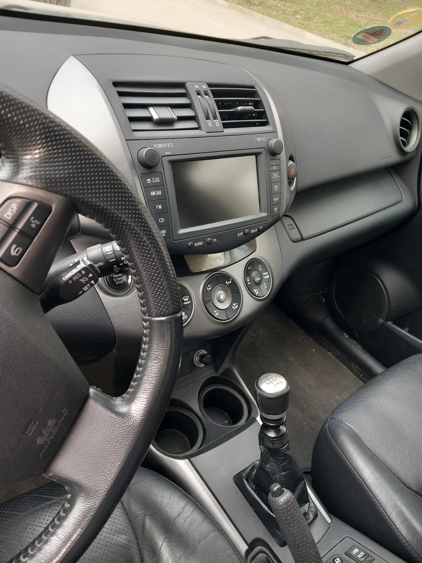 Toyota Rav4 2.2 D-CAT, 177 �.�. | Mobile.bg � ����������� 3