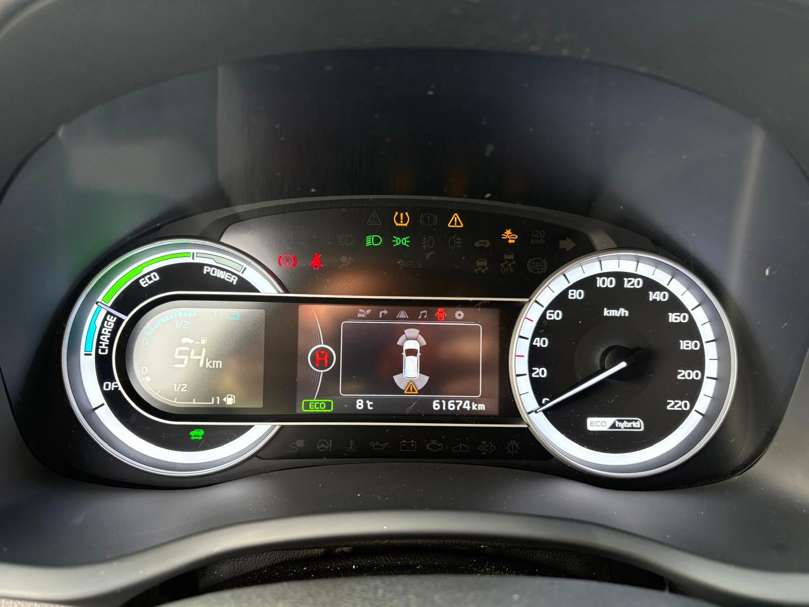 Kia Niro 1.6 GDI Fusion, снимка 16 - Автомобили и джипове - 53812808