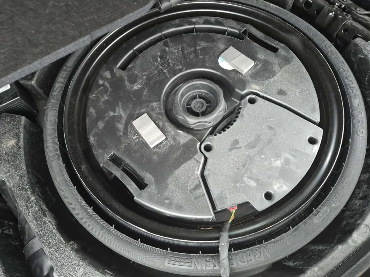 Audi SQ5 * TECHNIK * ДИСТРОНИК* 360 КАМЕРА* ПАНОРАМА* , снимка 15 - Автомобили и джипове - 54215392