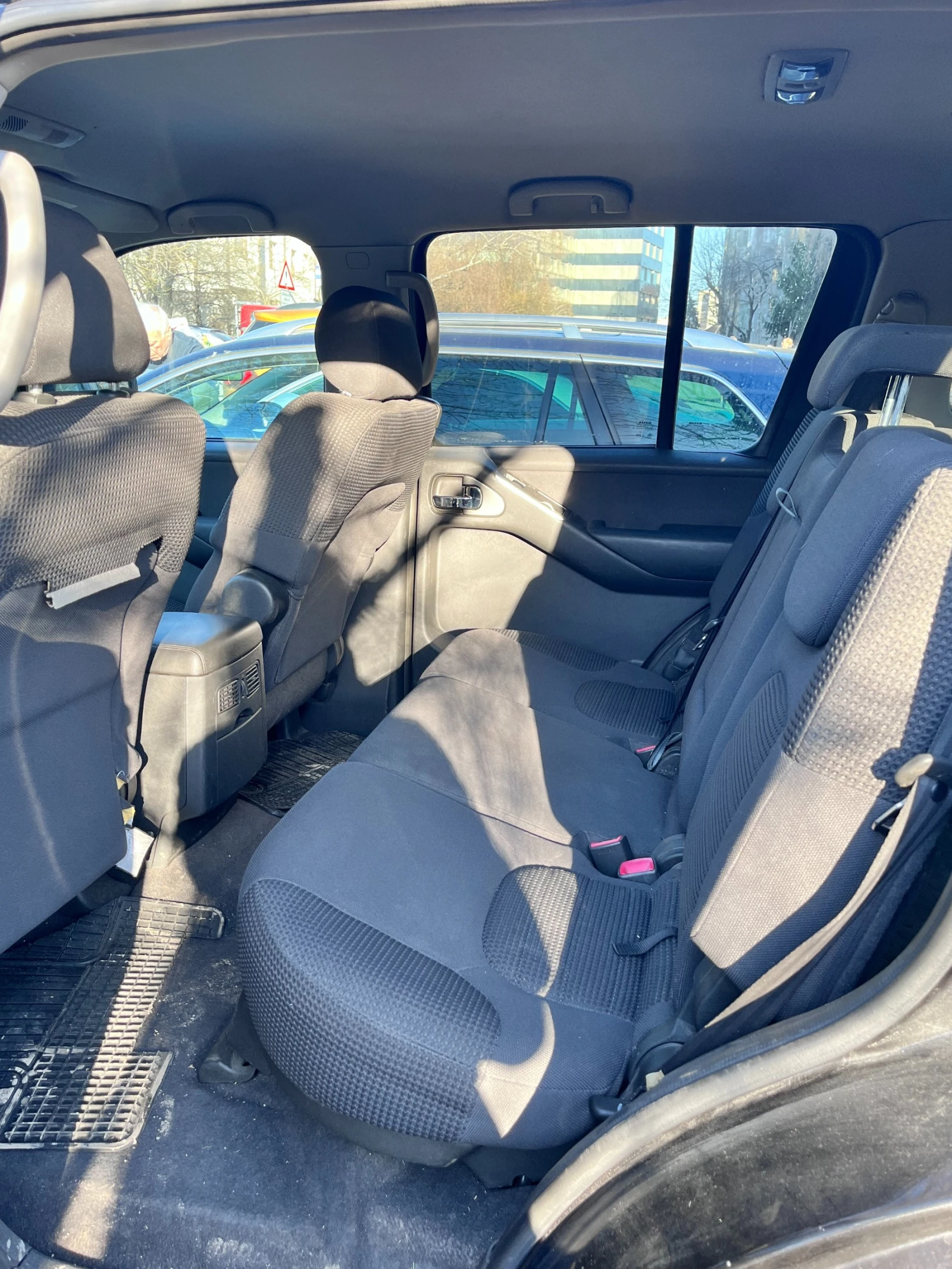 Nissan Pathfinder 2.5 dCi, снимка 6 - Автомобили и джипове - 54398999