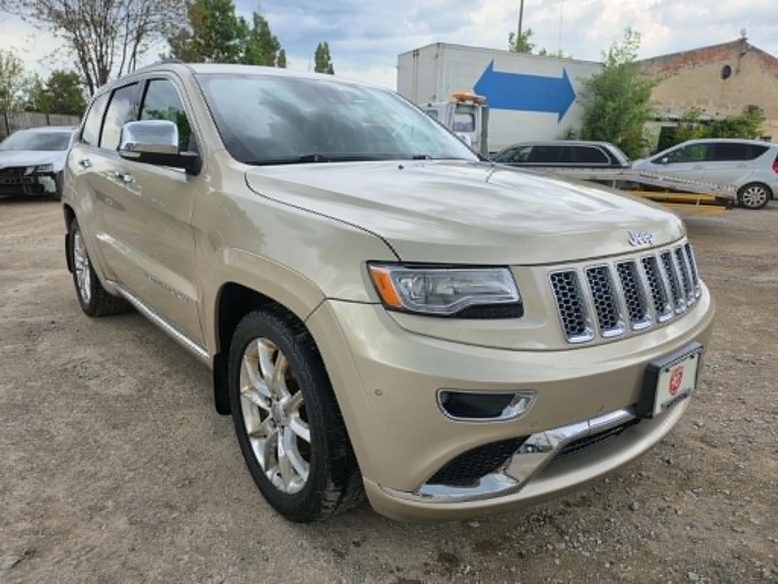 Jeep Grand cherokee 3, 6 SUMMIT, снимка 2 - Автомобили и джипове - 54415778