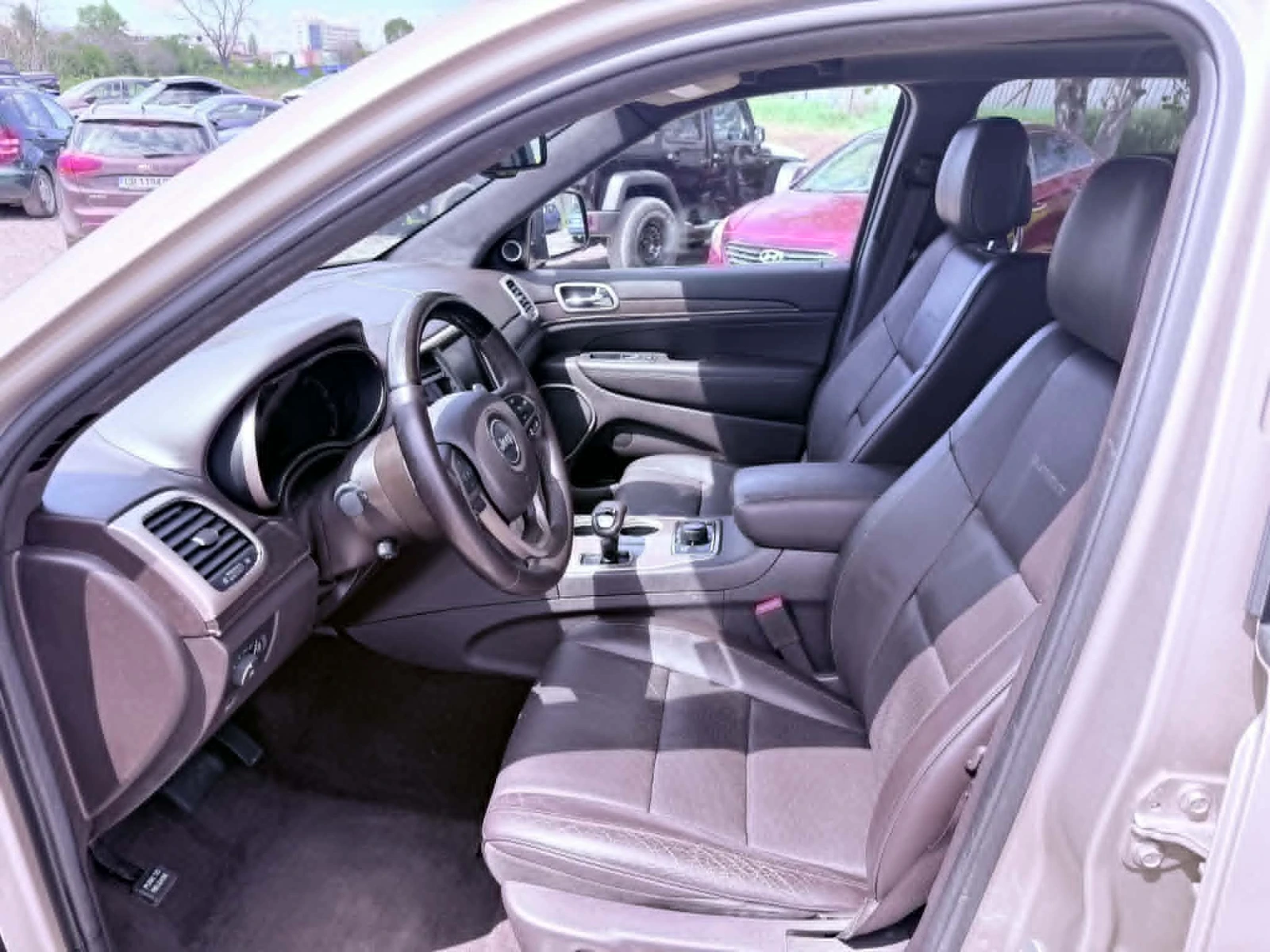 Jeep Grand cherokee 3, 6 SUMMIT, снимка 13 - Автомобили и джипове - 54415778