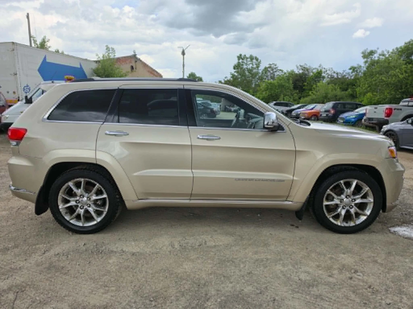 Jeep Grand cherokee 3, 6 SUMMIT, снимка 5 - Автомобили и джипове - 54415778
