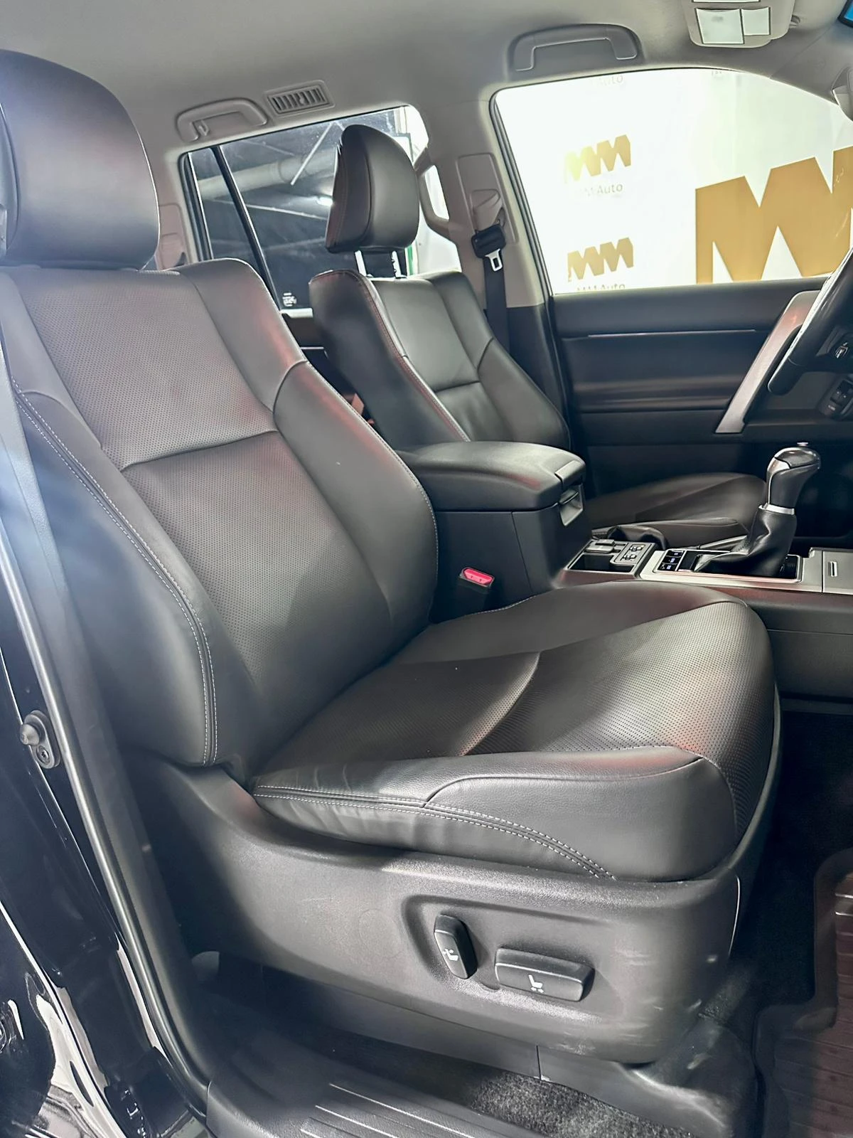 Toyota Land cruiser J 150 2.8D VX* Ventilation* JBL* Camera* Keyless | Mobile.bg � ����������� 10