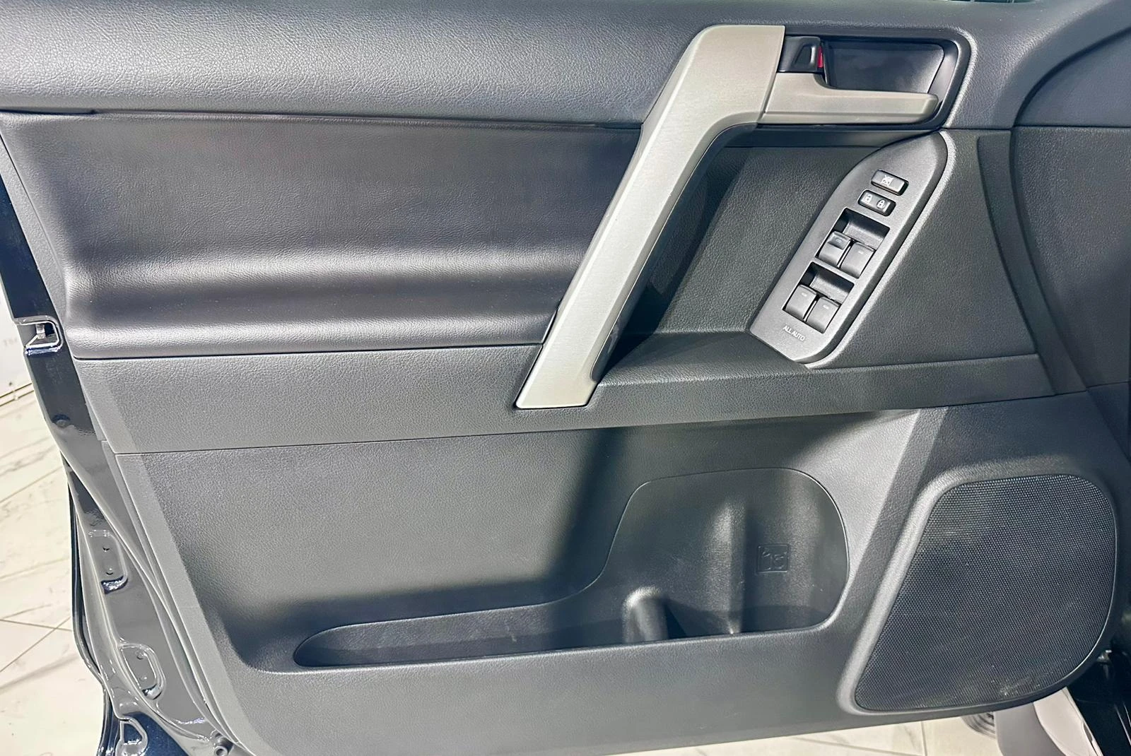 Toyota Land cruiser J 150 2.8D VX* Ventilation* JBL* Camera* Keyless | Mobile.bg � ����������� 6