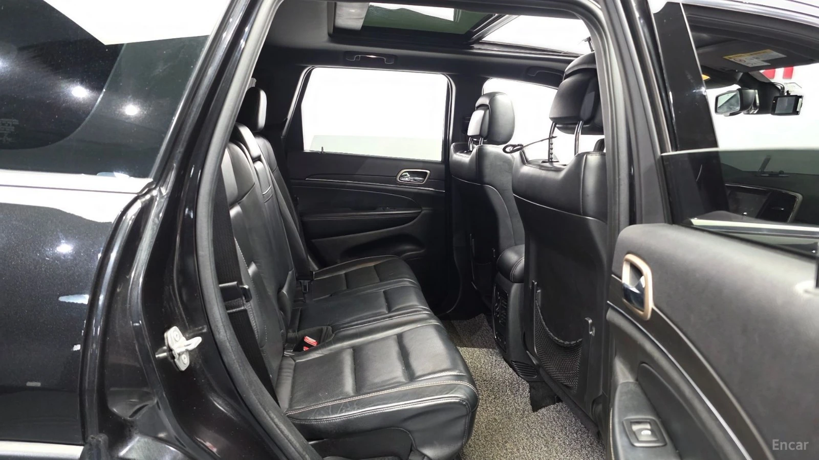 Jeep Grand cherokee LIMITED* 3.6* ПОДГРЕВ* ОБДУХВАНЕ* КАМЕРА* ШИБИДАХ*, снимка 9 - Автомобили и джипове - 55531581