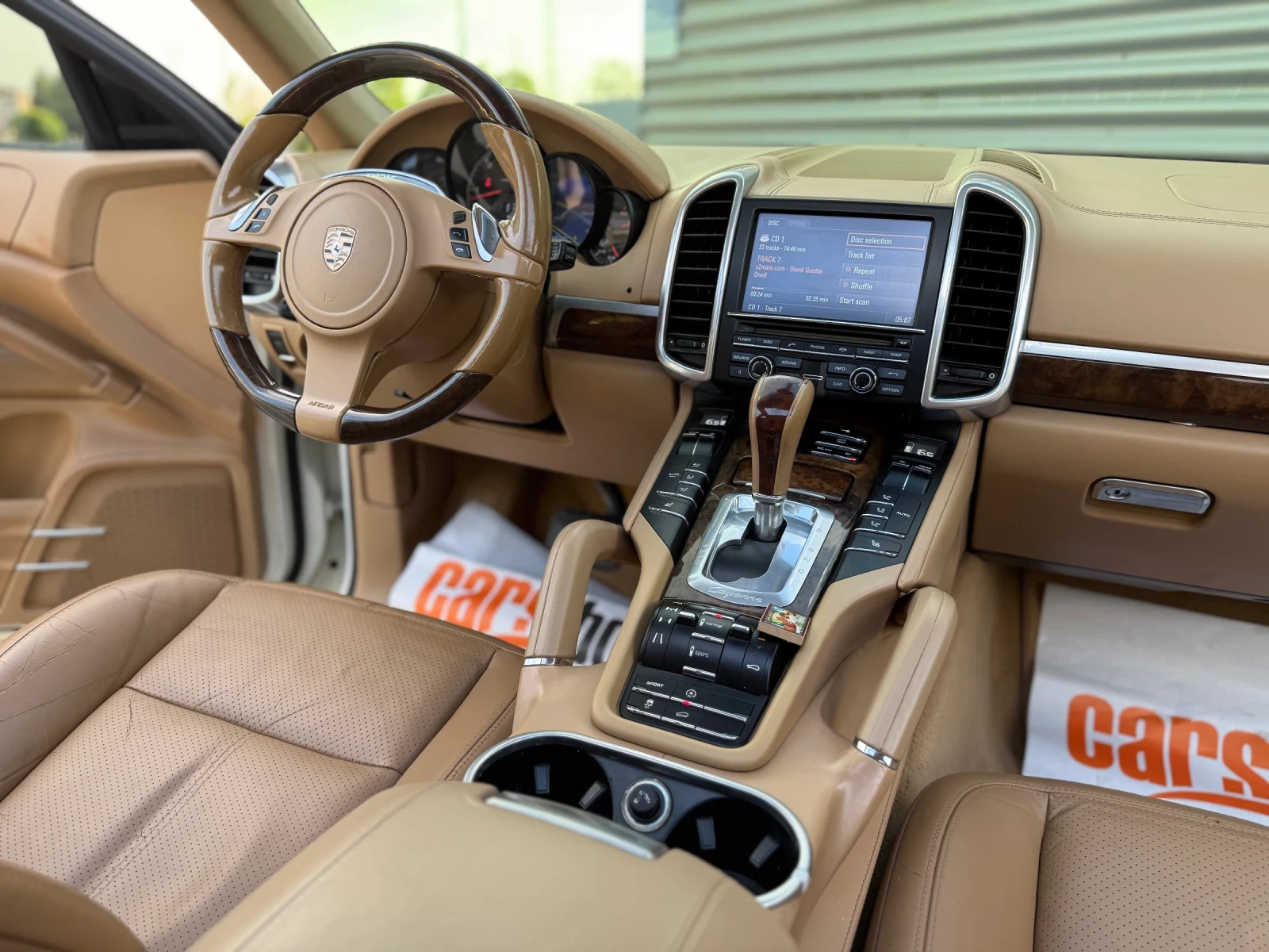 Porsche Cayenne 3.0TDI 239, снимка 8 - Автомобили и джипове - 55829558