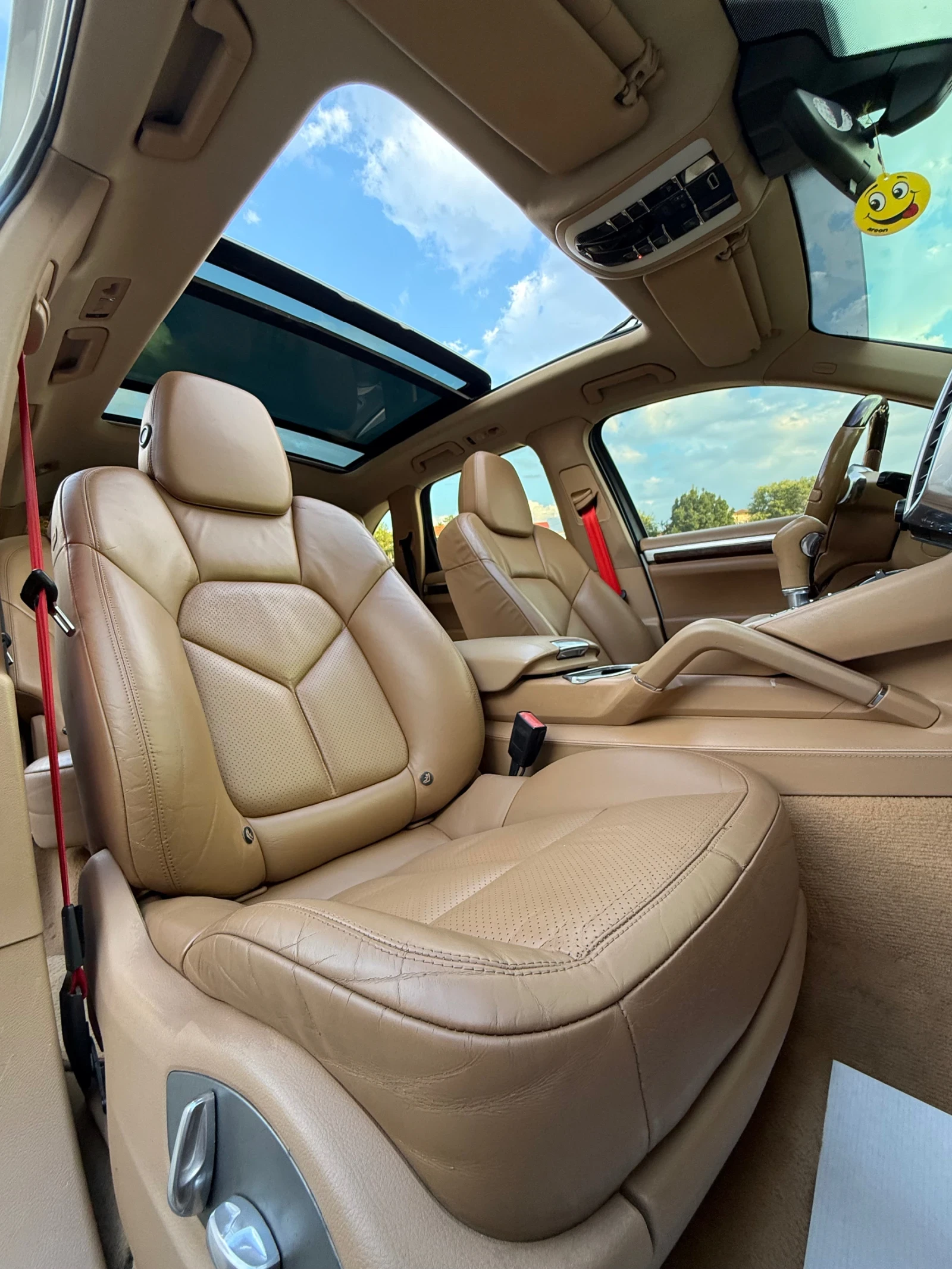 Porsche Cayenne 3.0TDI 239, снимка 9 - Автомобили и джипове - 55829558