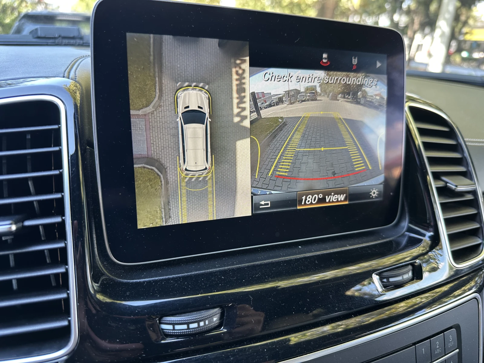 Mercedes-Benz GLS 350 d AMG Designo Alcantara, снимка 13 - Автомобили и джипове - 55885126