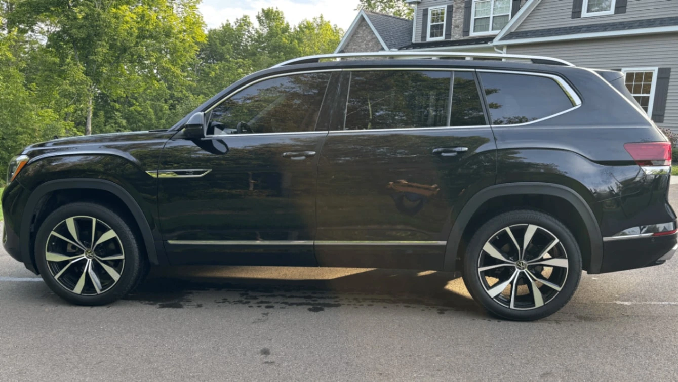 VW Atlas * Execline * CARFAX * БЕЗ ПЪРВОНАЧАЛНА ВНОСКА, снимка 2 - Автомобили и джипове - 55942554