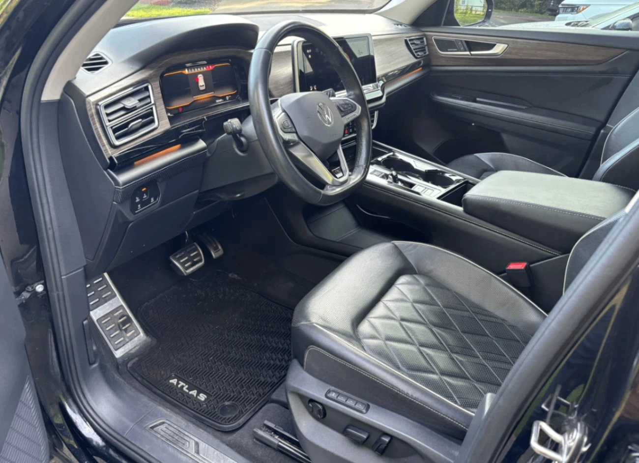 VW Atlas * Execline * CARFAX * БЕЗ ПЪРВОНАЧАЛНА ВНОСКА, снимка 5 - Автомобили и джипове - 55942554