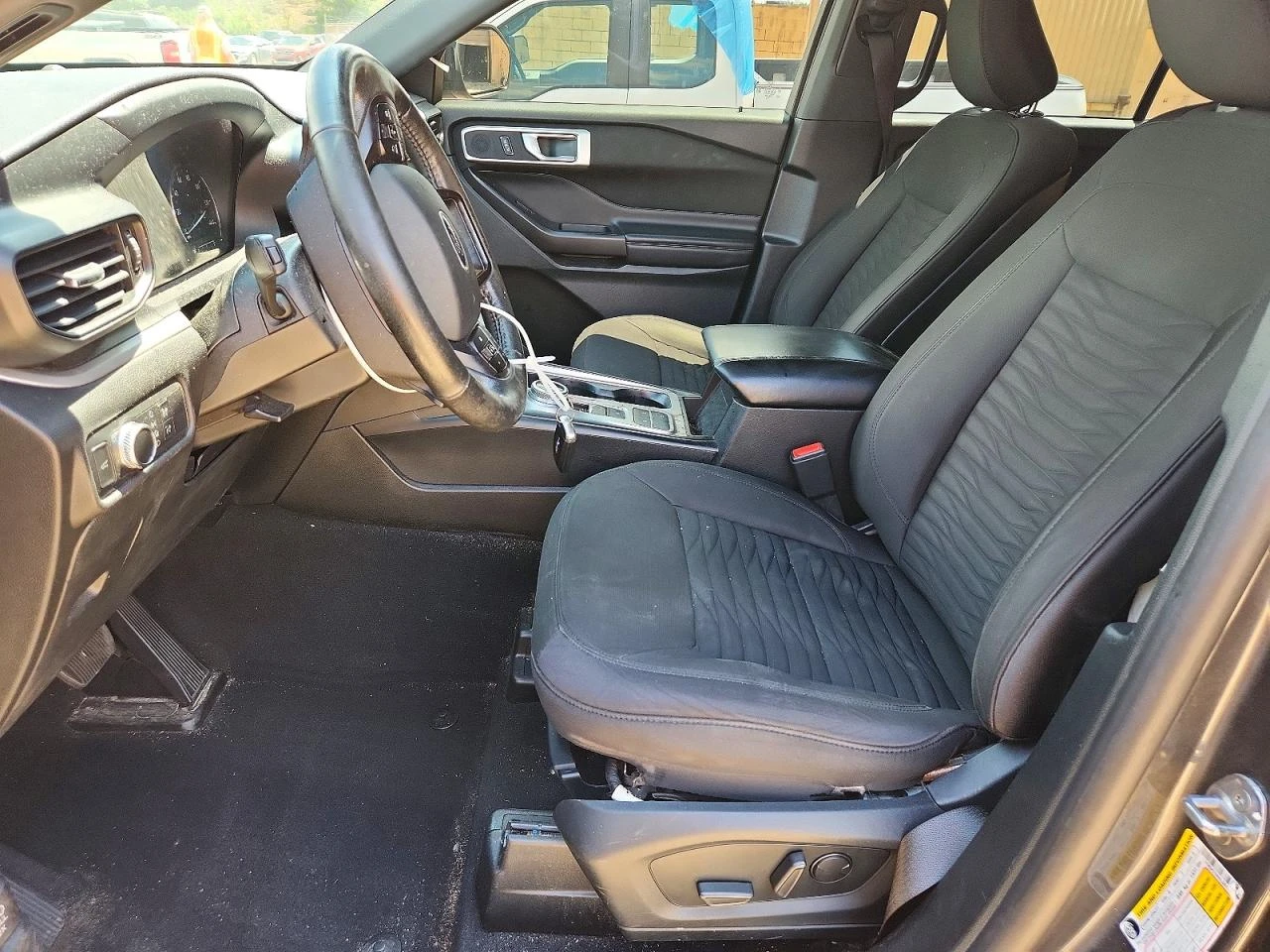 Ford Explorer 2.3l Xlt, снимка 7 - Автомобили и джипове - 56074081