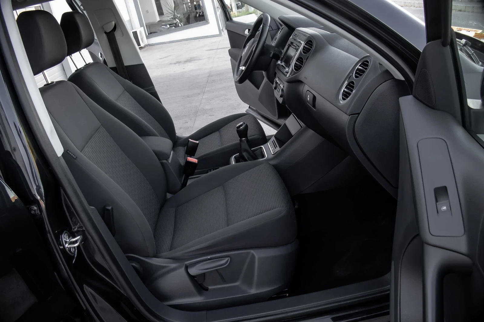 VW Tiguan 2.0 tdi | Mobile.bg � ����������� 12