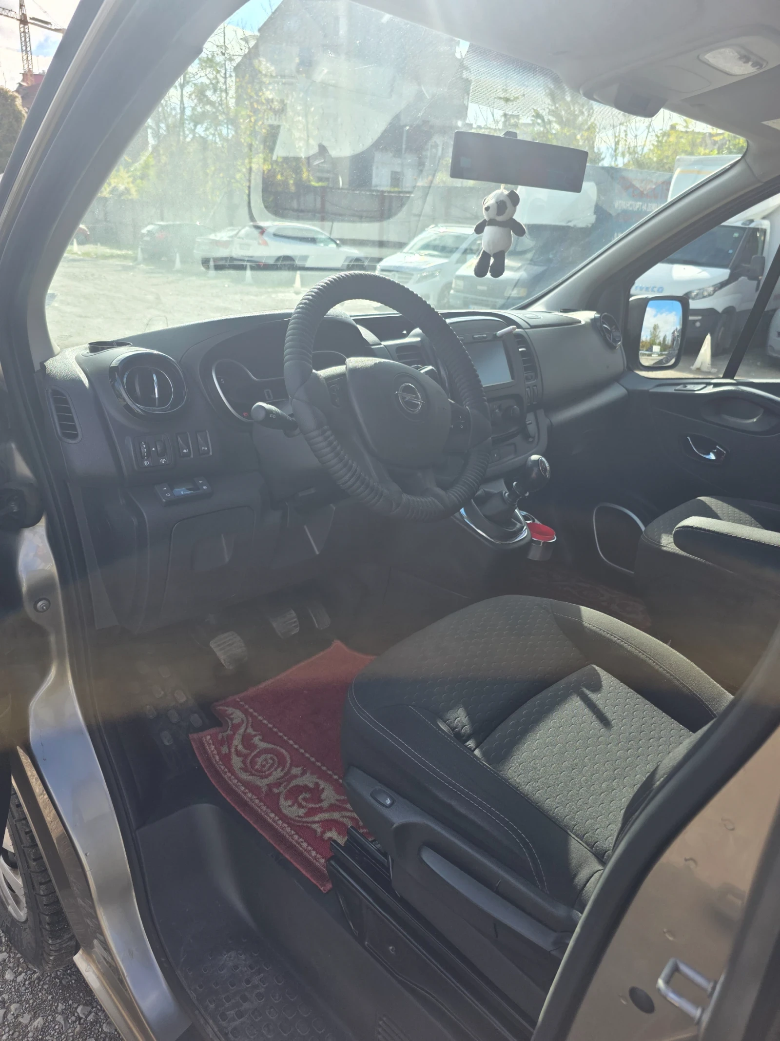 Opel Vivaro | Mobile.bg � ����������� 5