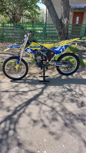  Suzuki Rmz