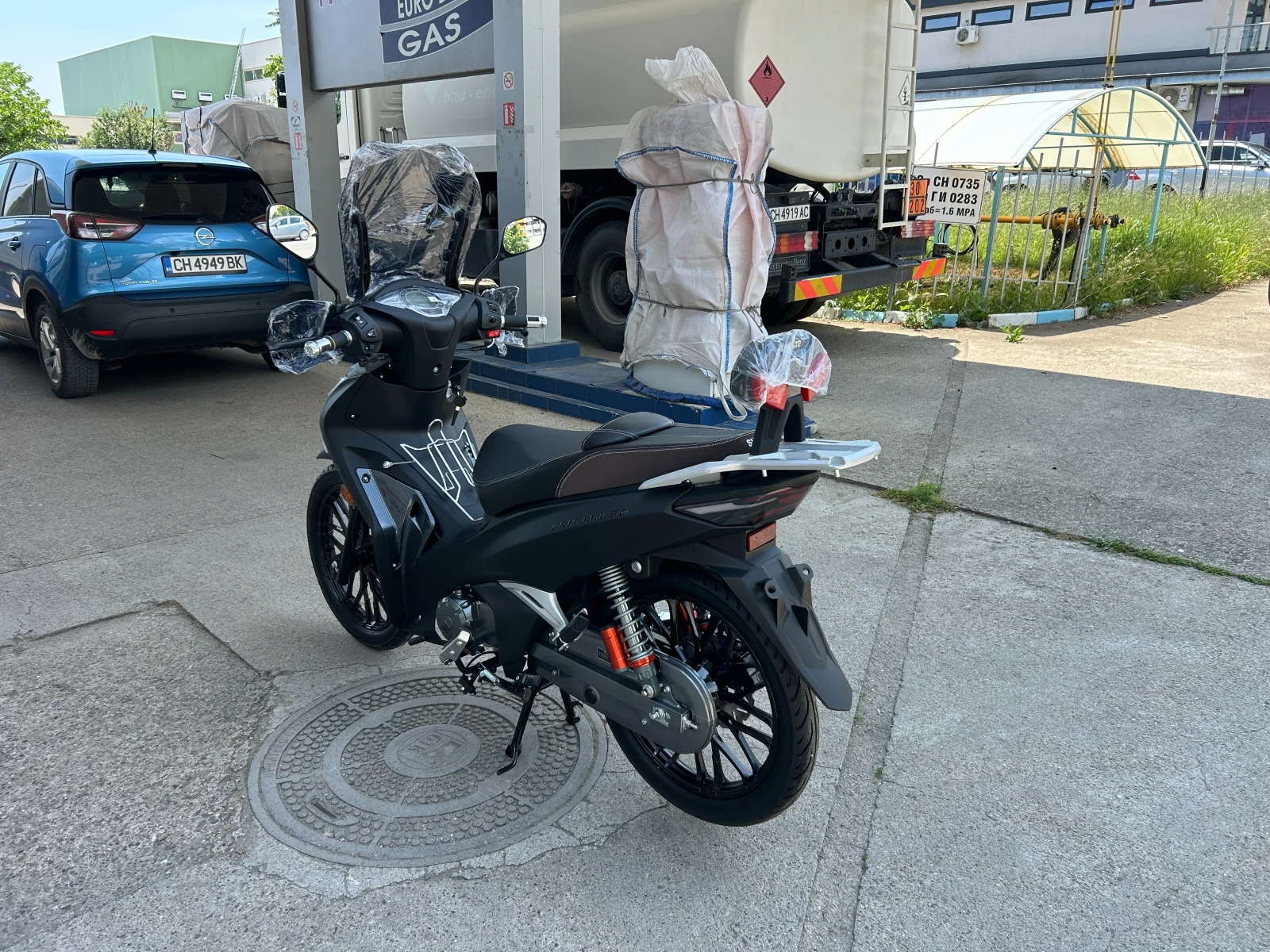 Lifan Elite CRISTAL 49 куб., снимка 6 - Мотоциклети и мототехника - 54800372