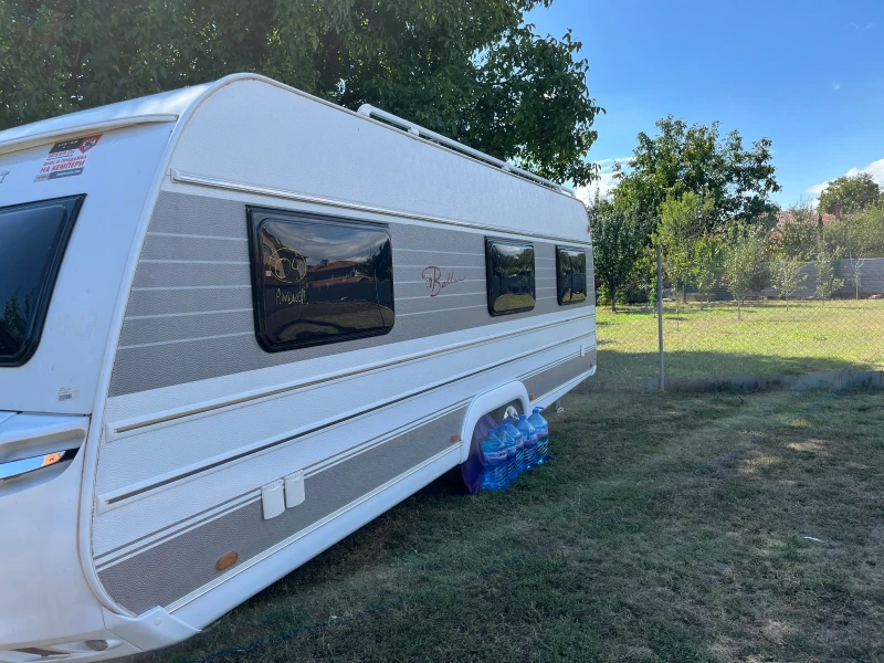 Каравана Tabbert Bellini 650, снимка 3 - Каравани и кемпери - 51405001