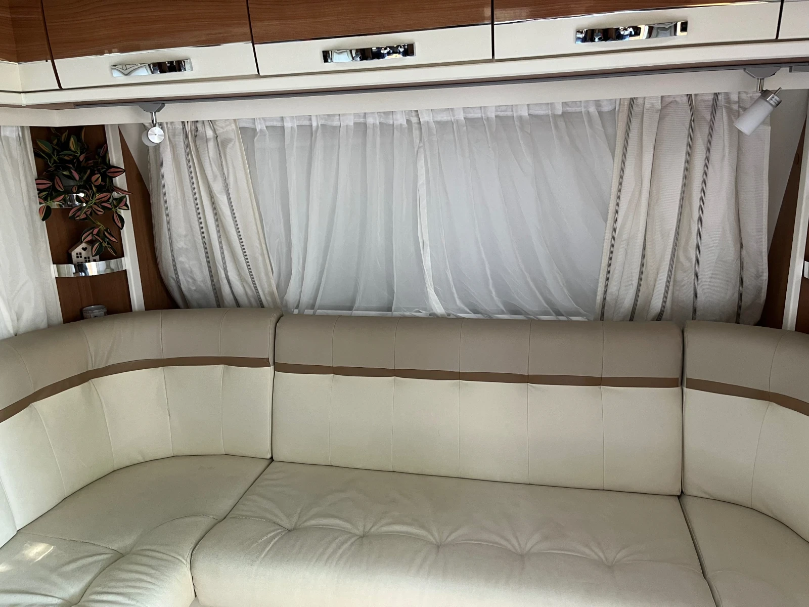 Каравана Tabbert Bellini 650 - изображение 4