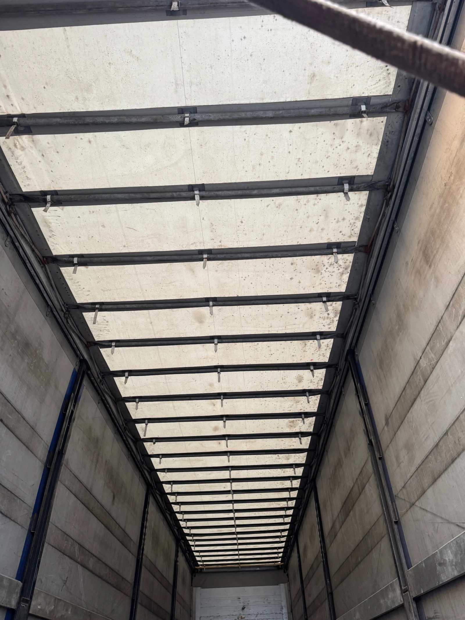 ����������� Schmitz ���������� ���� + ������ 2.85 ������  | Mobile.bg � ����������� 15