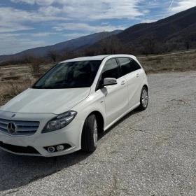 Mercedes-Benz B 180, снимка 11