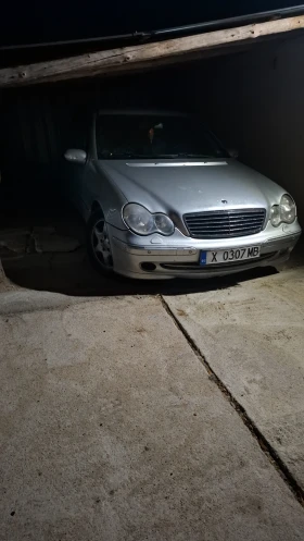 Mercedes-Benz C 270, снимка 4