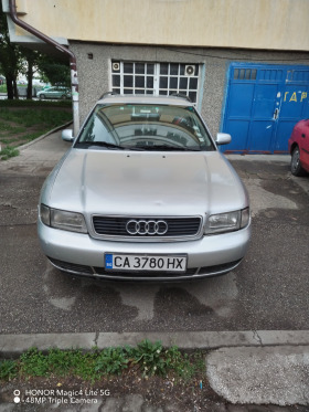 Audi A4, снимка 2 - Автомобили и джипове - 45336503