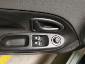 Renault Symbol - 1400 € / 2738.16 лв. - 61097004 9