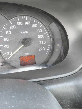 Renault Scenic - 1700 € / 3324.91 лв. - 27114731 3