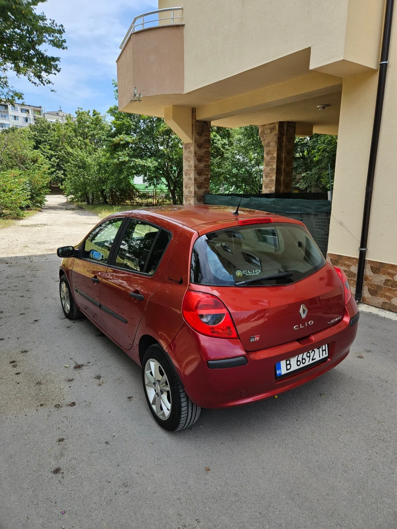 Renault Clio, снимка 4 - Автомобили и джипове - 47791179