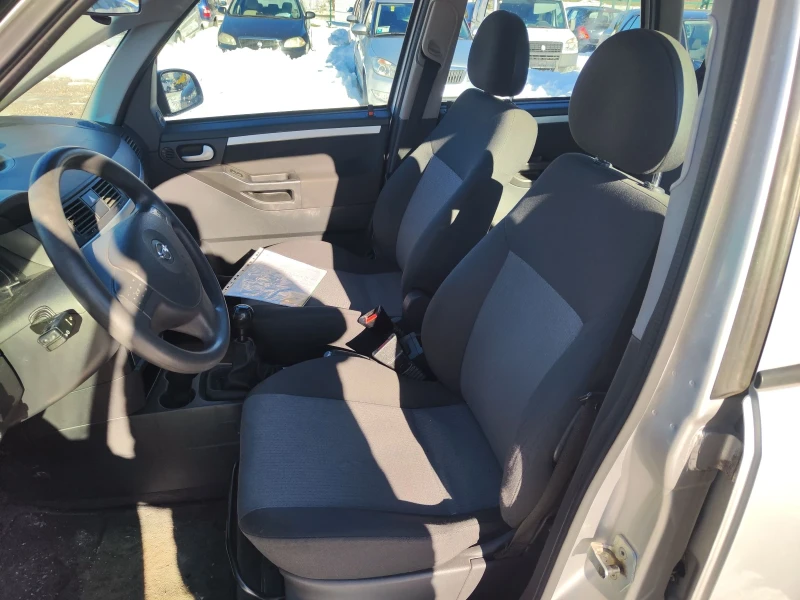 Opel Meriva 1.6 I KLIMA, снимка 9 - Автомобили и джипове - 48637894