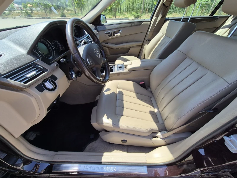 Mercedes-Benz E 350 3.5 CGI, снимка 10 - Автомобили и джипове - 50652318