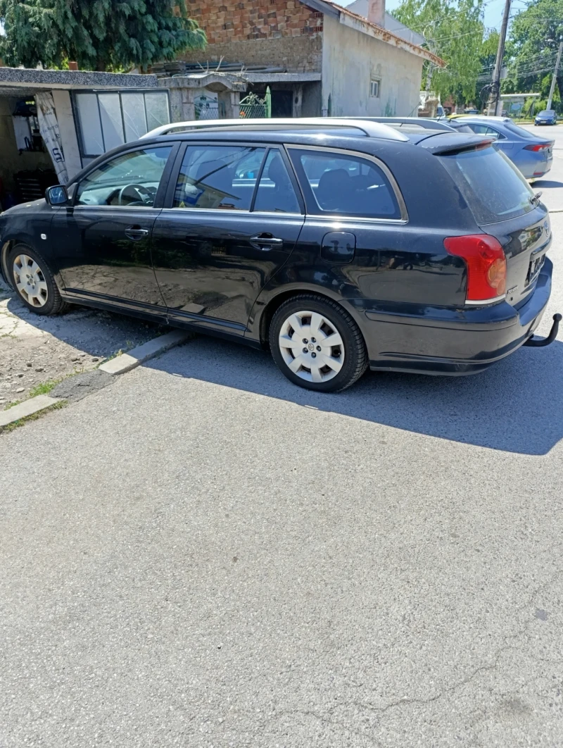 Toyota Avensis 1.8vvt, снимка 4 - Автомобили и джипове - 52312040