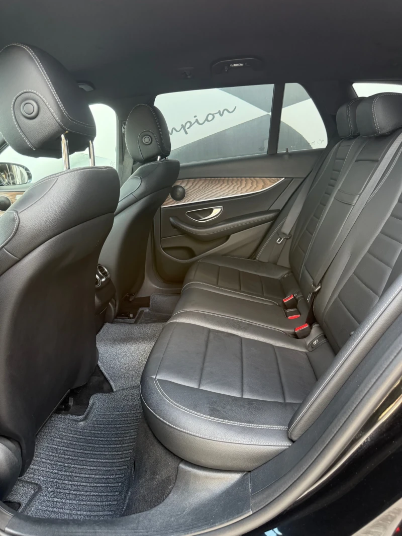 Mercedes-Benz E 200 Бартер лизинг, снимка 15 - Автомобили и джипове - 51083441