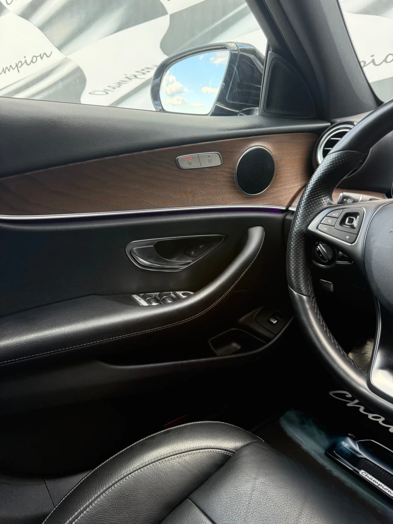 Mercedes-Benz E 200 Бартер лизинг, снимка 7 - Автомобили и джипове - 51083441