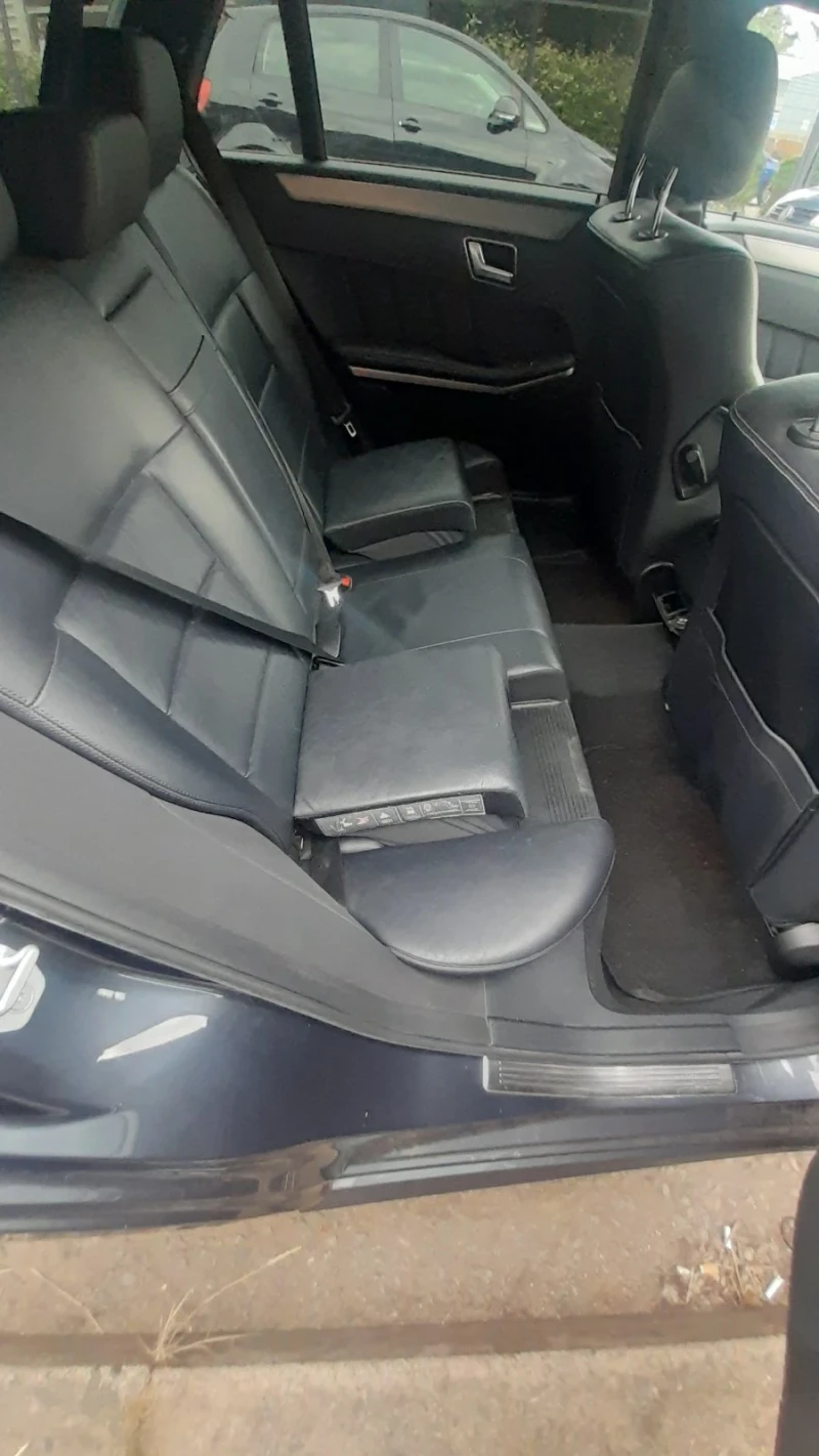 Mercedes-Benz E 250 W212 комби, снимка 10 - Автомобили и джипове - 52417873