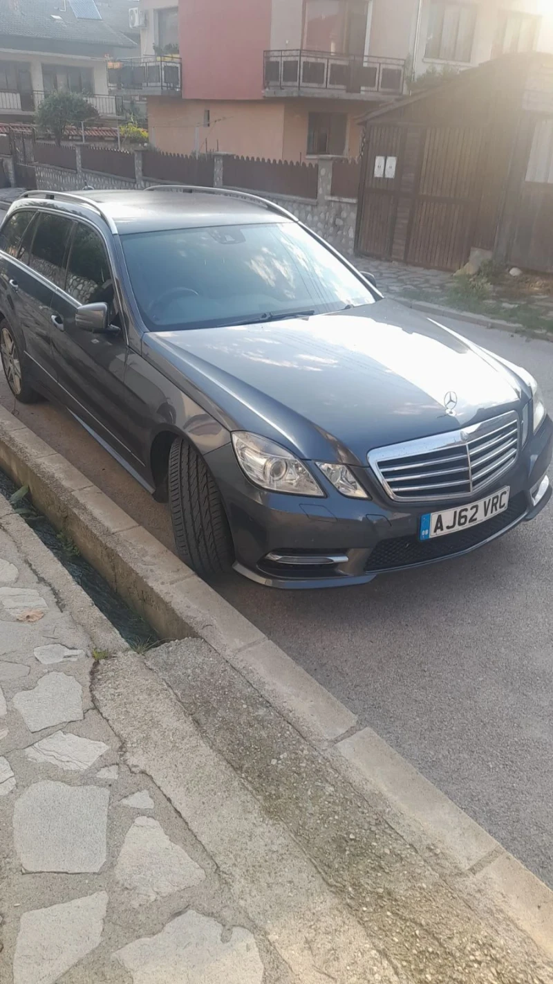 Mercedes-Benz E 250 W212 комби, снимка 3 - Автомобили и джипове - 52417873