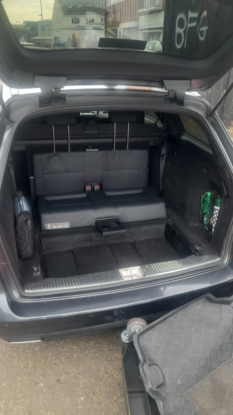 Mercedes-Benz E 250 W212 комби, снимка 17 - Автомобили и джипове - 52417873