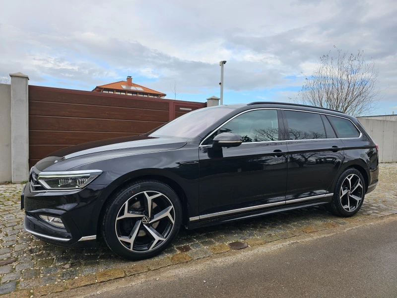 VW Passat 2.0 TDI R-Line Sportpaket DCC 200 коня, снимка 3 - Автомобили и джипове - 52769321