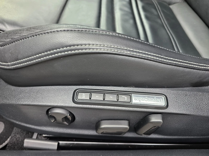 VW Passat 2.0 TDI R-Line Sportpaket DCC 200 коня, снимка 9 - Автомобили и джипове - 52769321