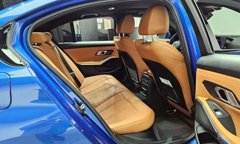 BMW 330, снимка 12 - Автомобили и джипове - 53091360